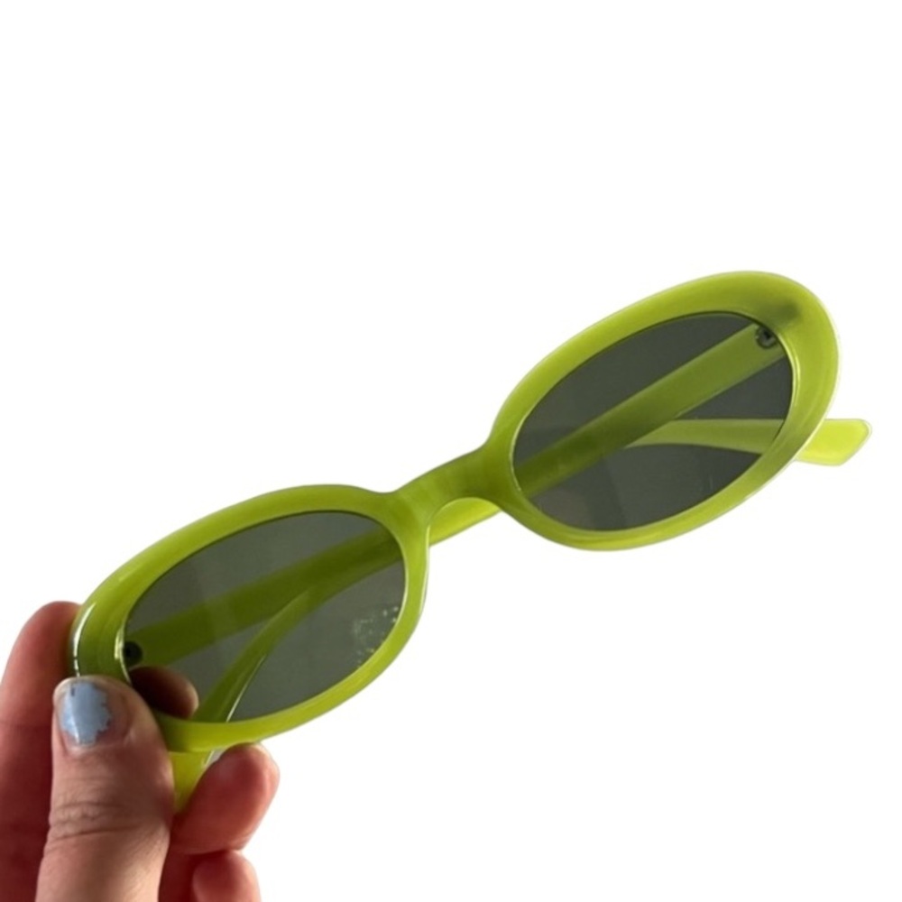 Green Oval Glasses